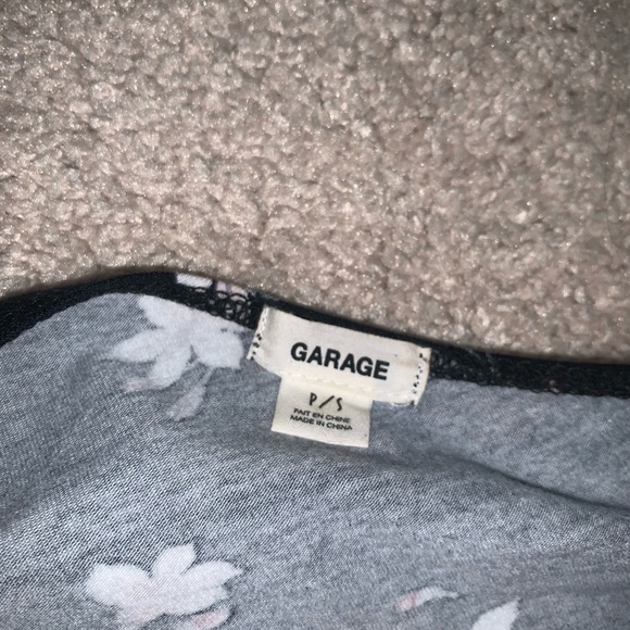 one shoulder floral shirt - Picture 3 of 3